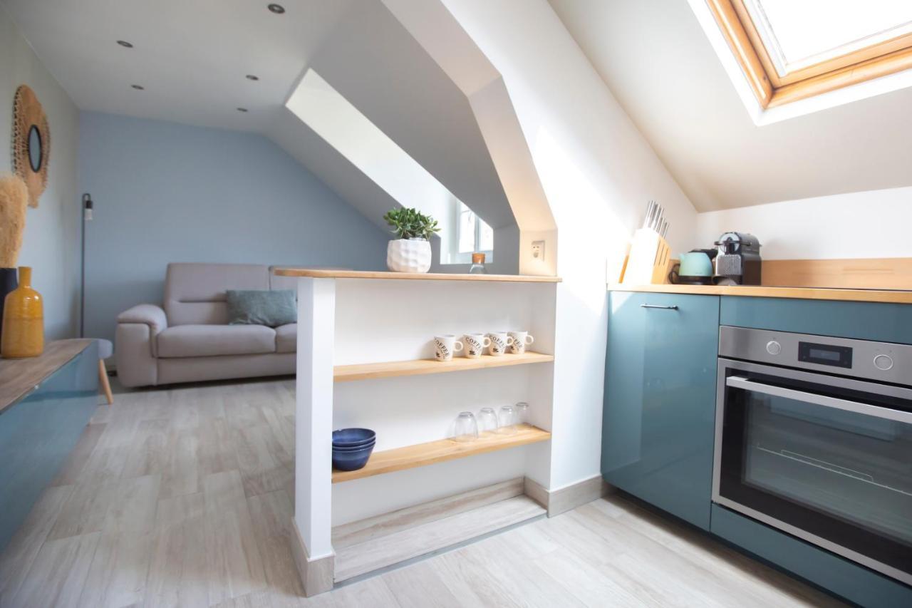 Modern Apartement In The City Center. Poissy Exterior foto