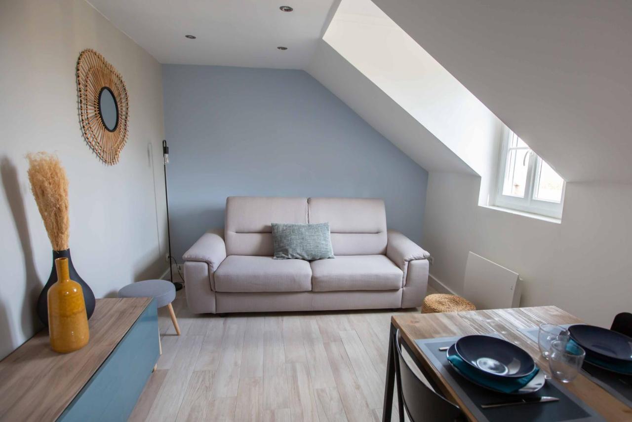 Modern Apartement In The City Center. Poissy Exterior foto