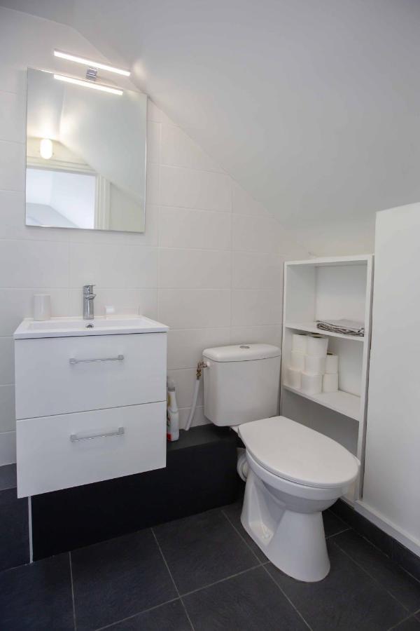 Modern Apartement In The City Center. Poissy Exterior foto